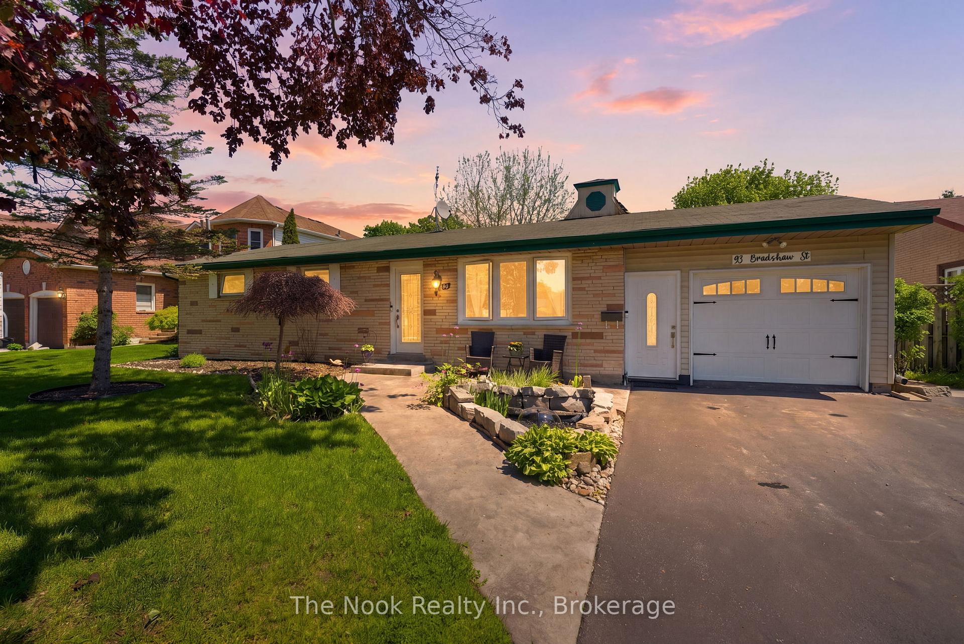 93 Bradshaw Street, Clarington — photo 2 of 5