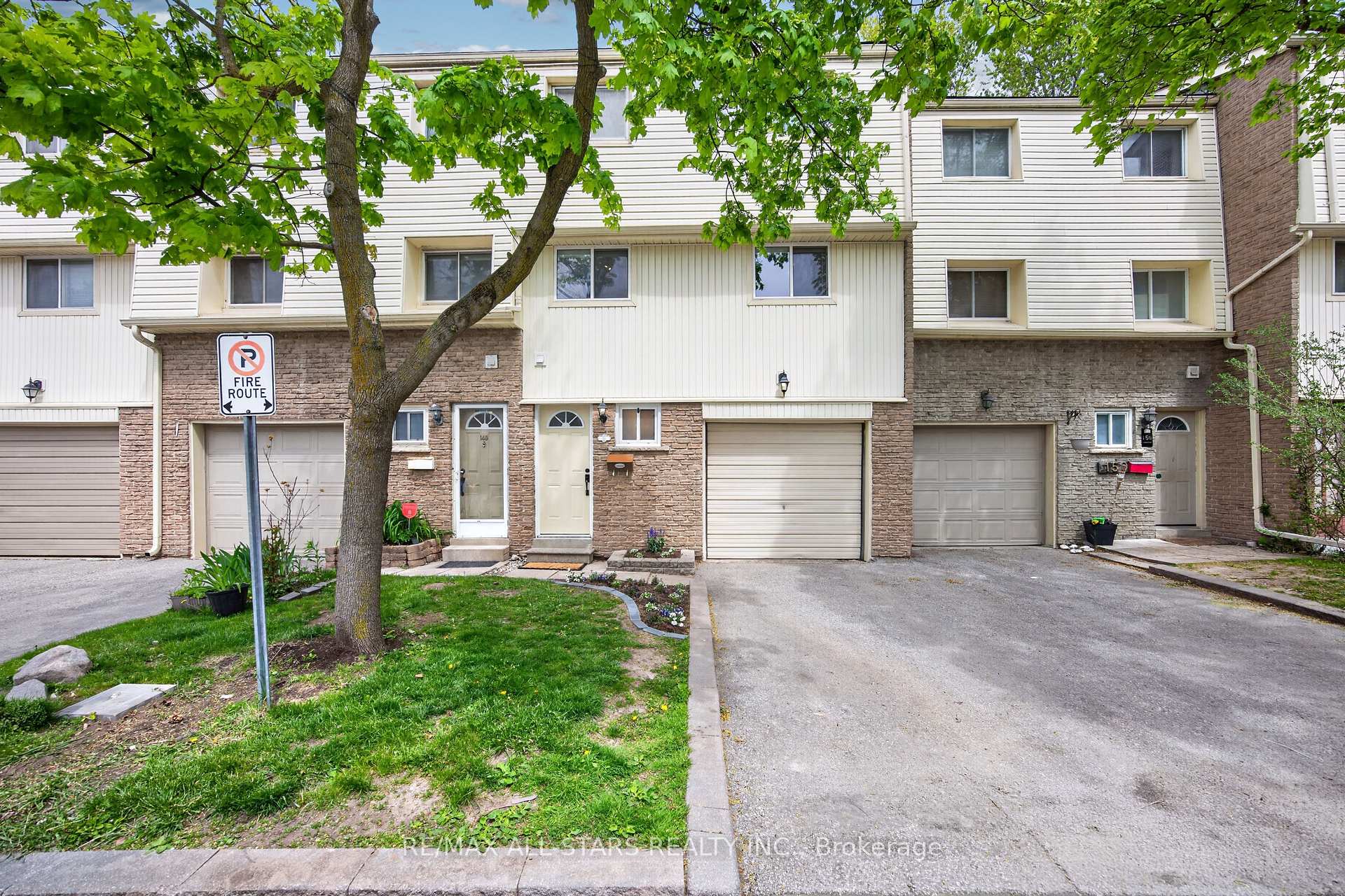 1915 Denmar Road 149, Pickering — photo 2 of 5