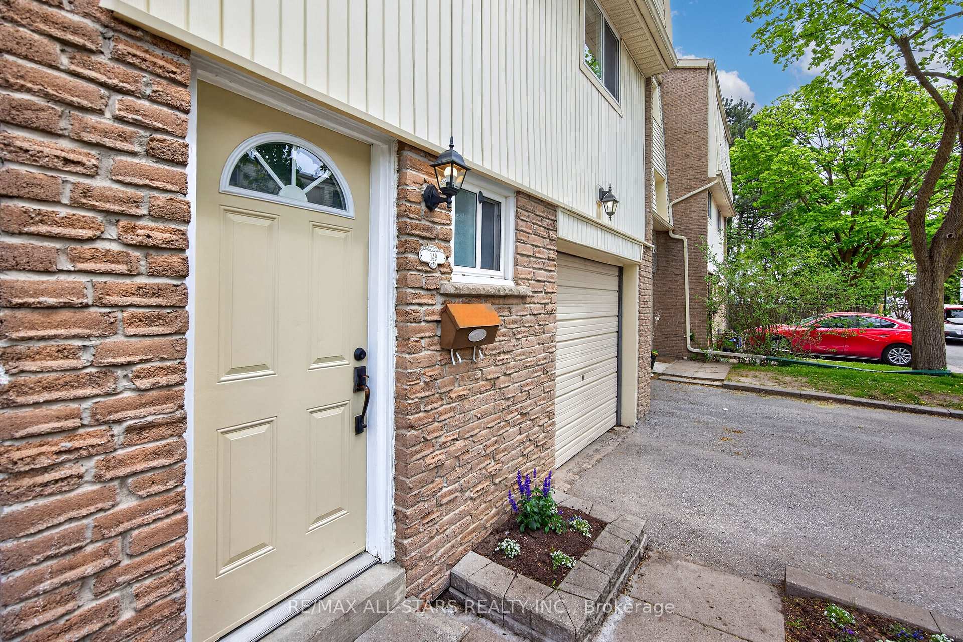 1915 Denmar Road 149, Pickering — photo 4 of 5
