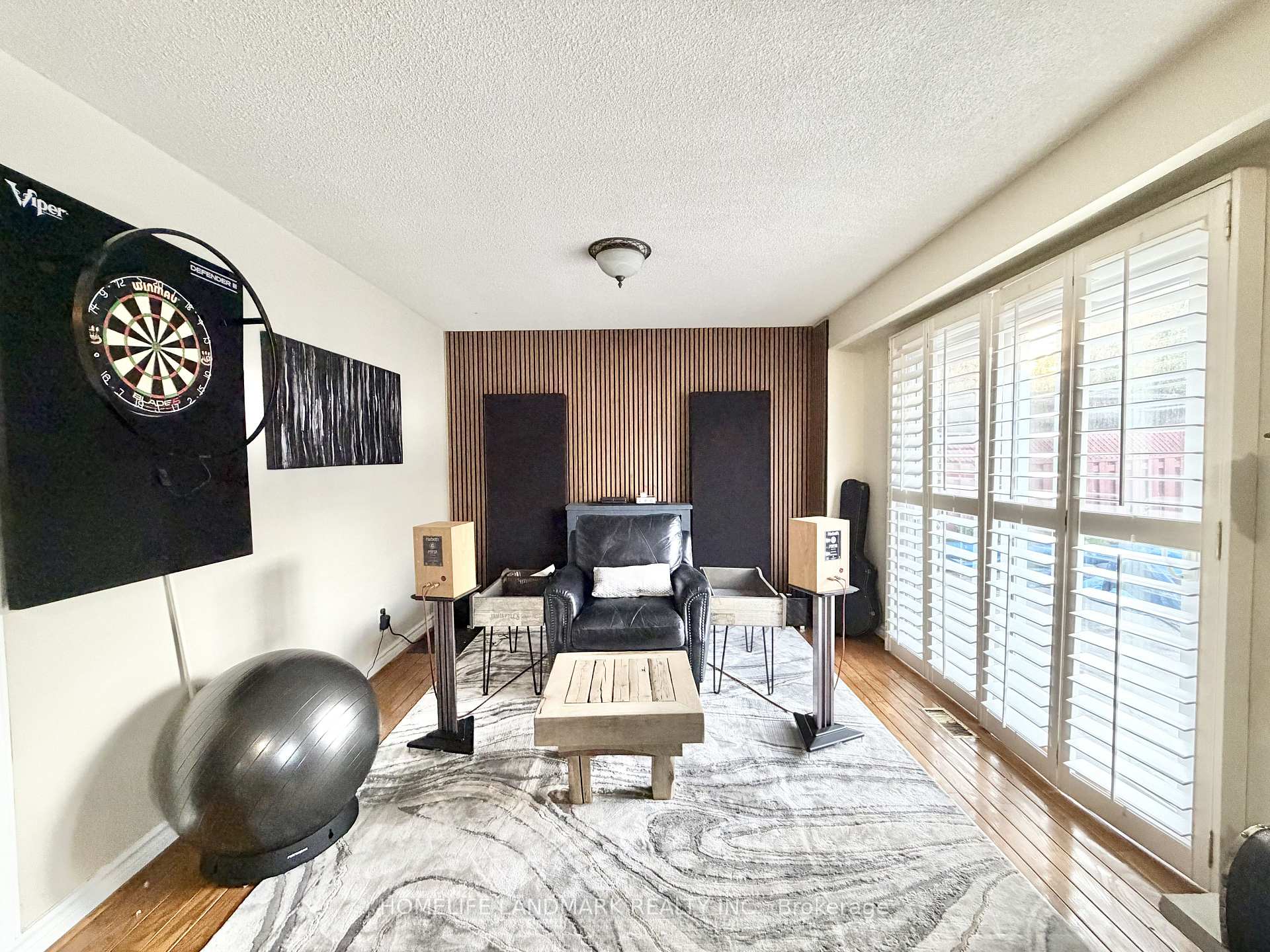 1887 Rosefield Road, Pickering — photo 5 of 5