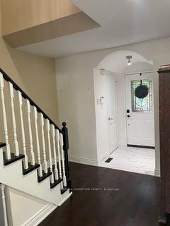 51 Oglevie Drive, Whitby — photo 2 of 5