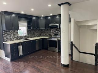 51 Oglevie Drive, Whitby — photo 3 of 5