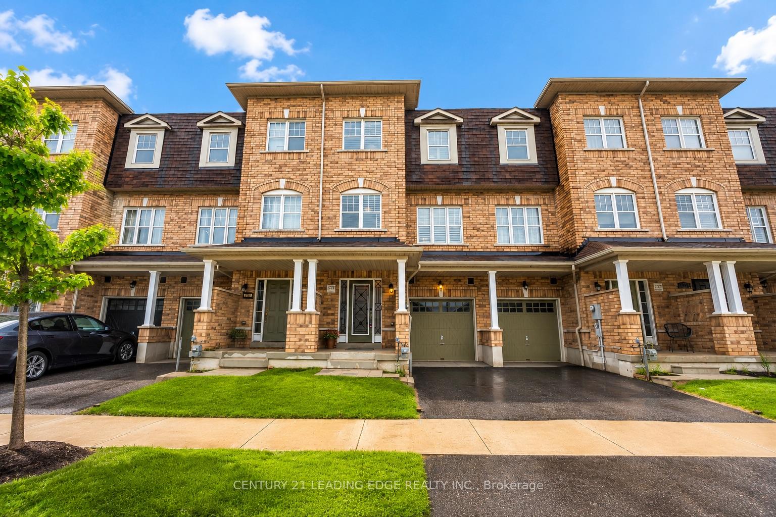 1727 Carousel Drive, Pickering — photo 2 of 5