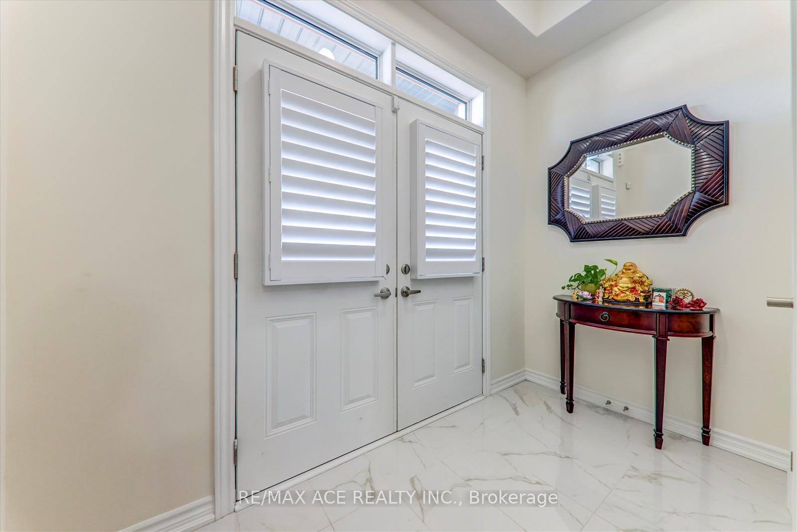 1152 Skyridge Boulevard, Pickering — photo 5 of 5