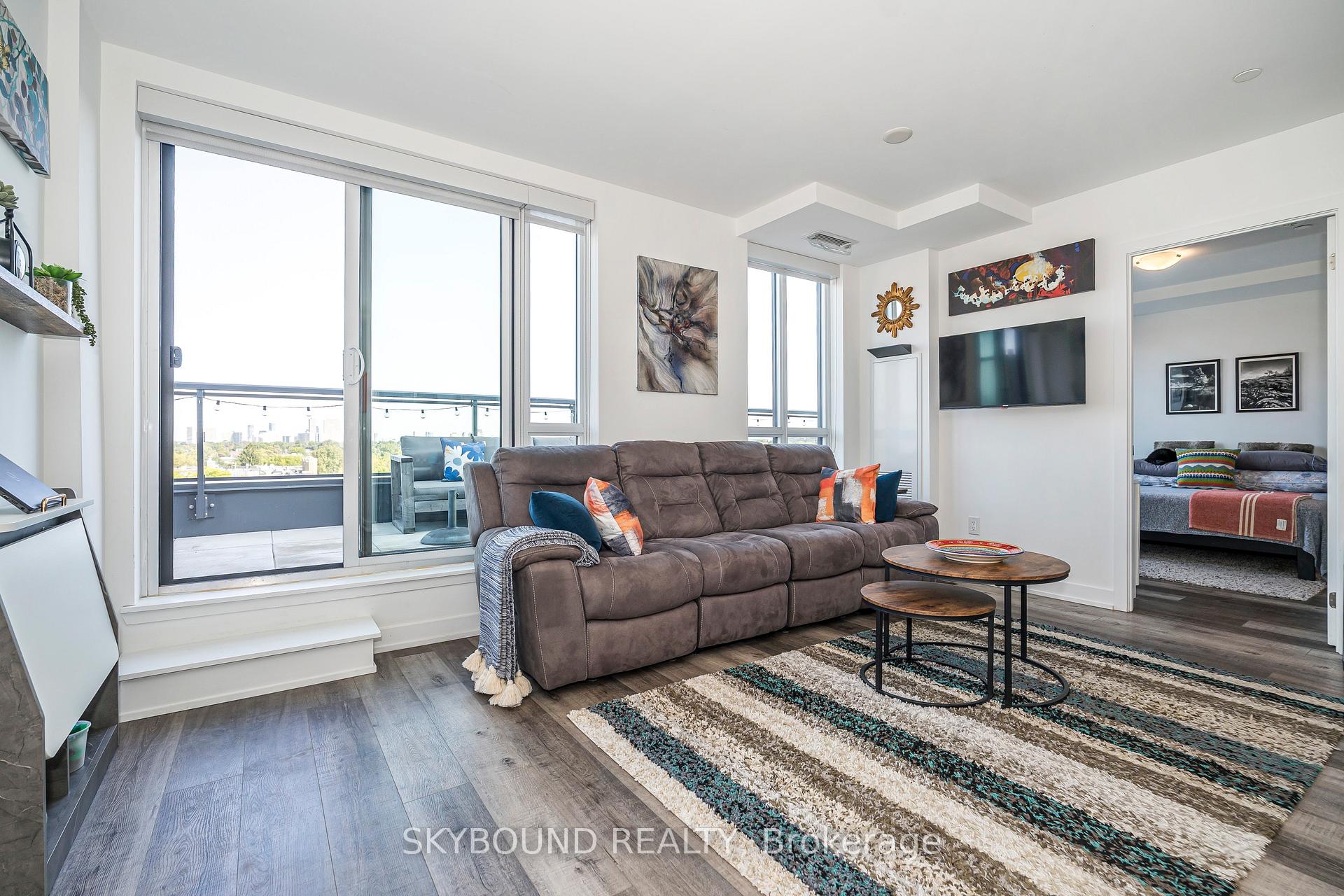 630 Greenwood Avenue # 805, Toronto E01 — photo 4 of 5