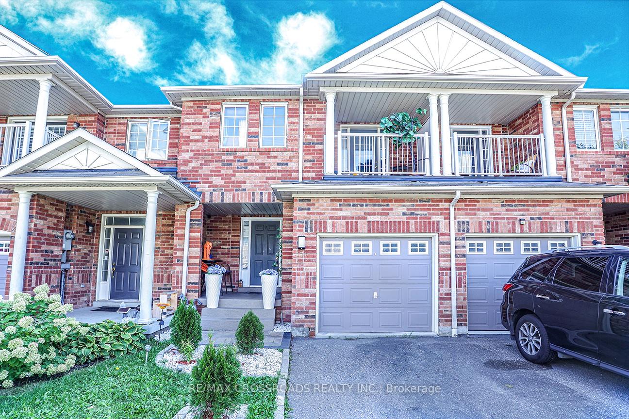 171 Angier Crescent, Ajax — photo 2 of 2