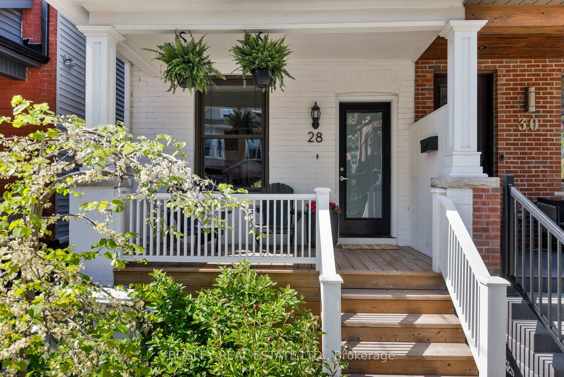 28 Frizzell Avenue, Toronto E01, ON M4K 1H9 — Toronto E01, Ontario