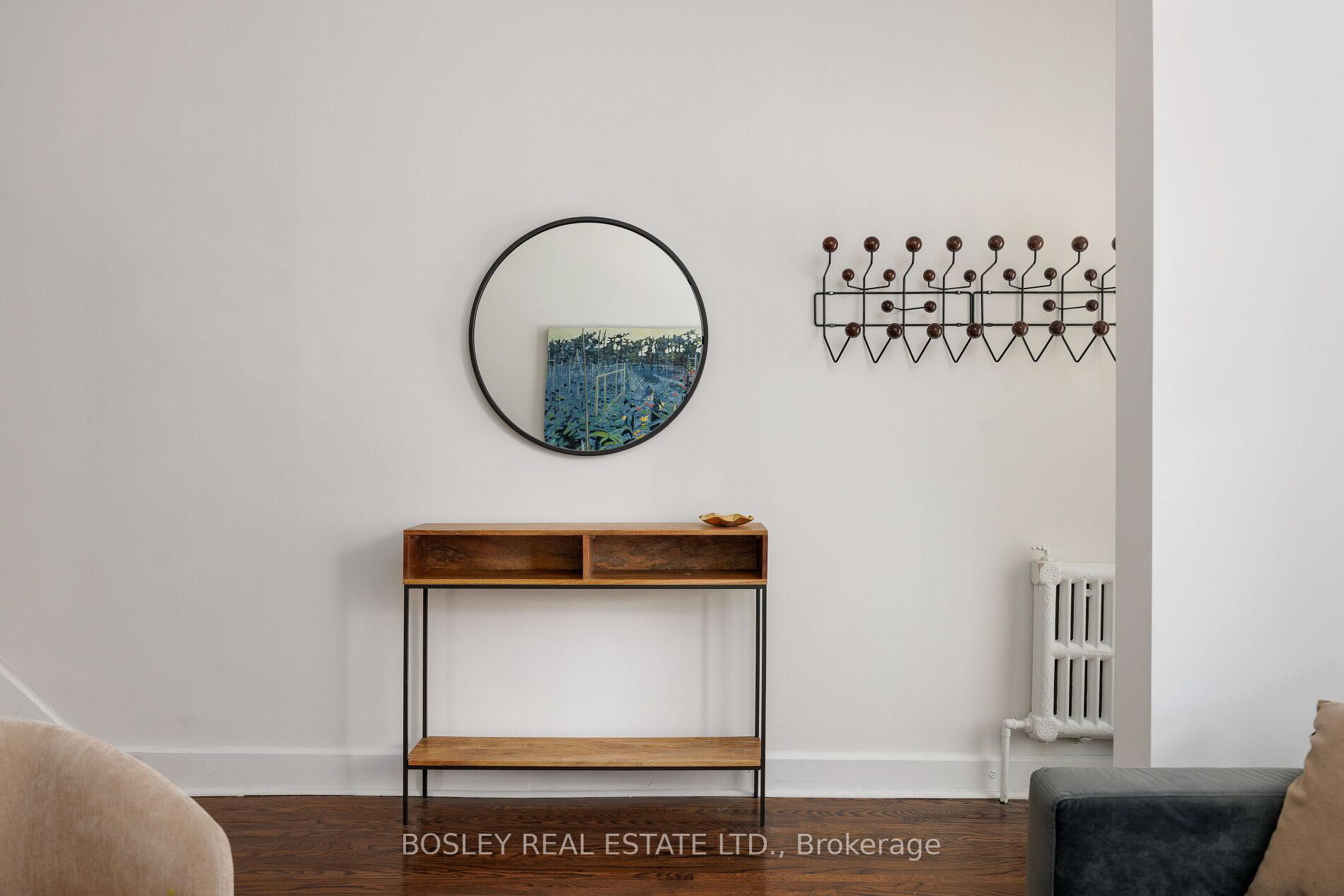 28 Frizzell Avenue, Toronto E01 — photo 4 of 5