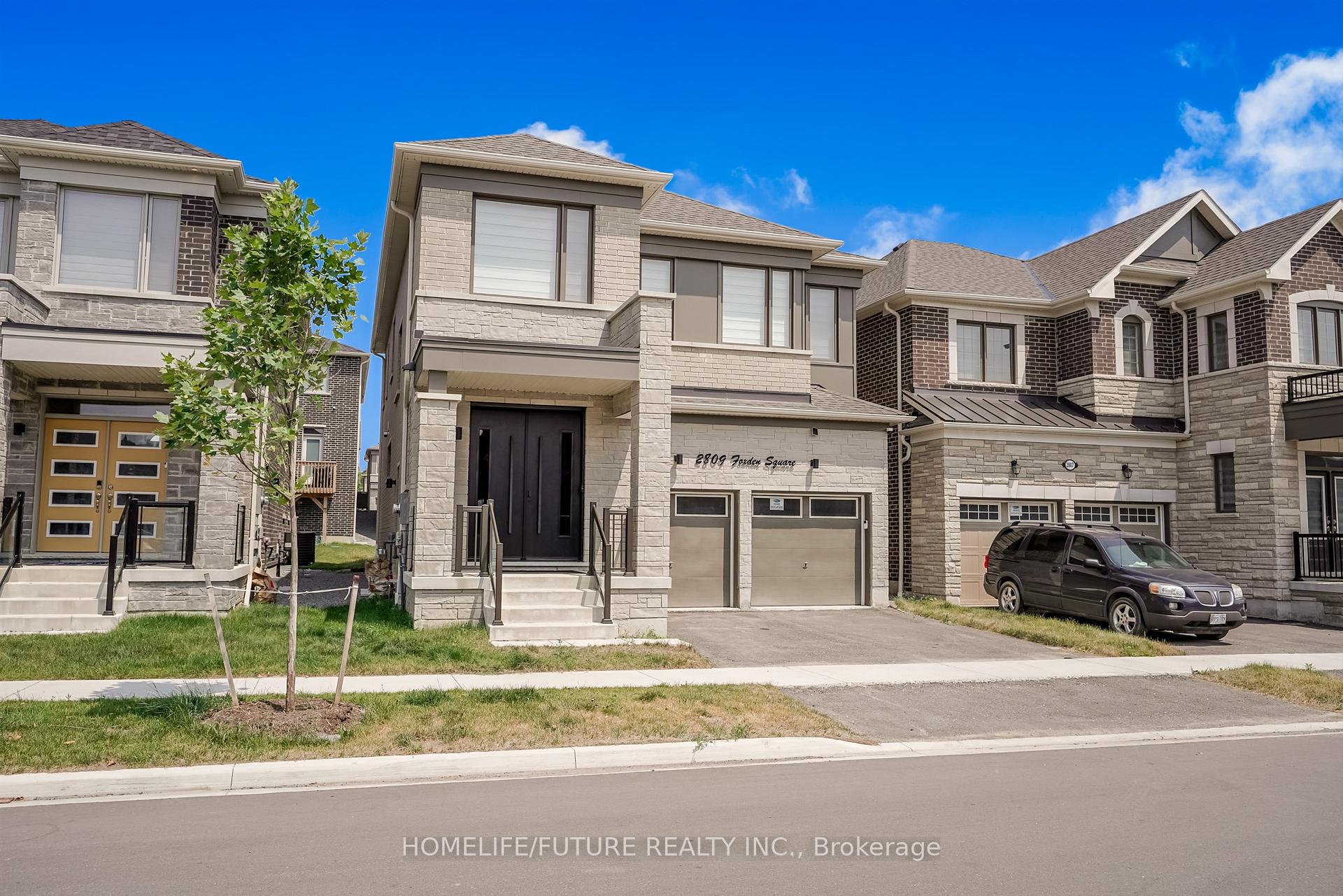 2809 Foxden Square, Pickering — photo 3 of 5