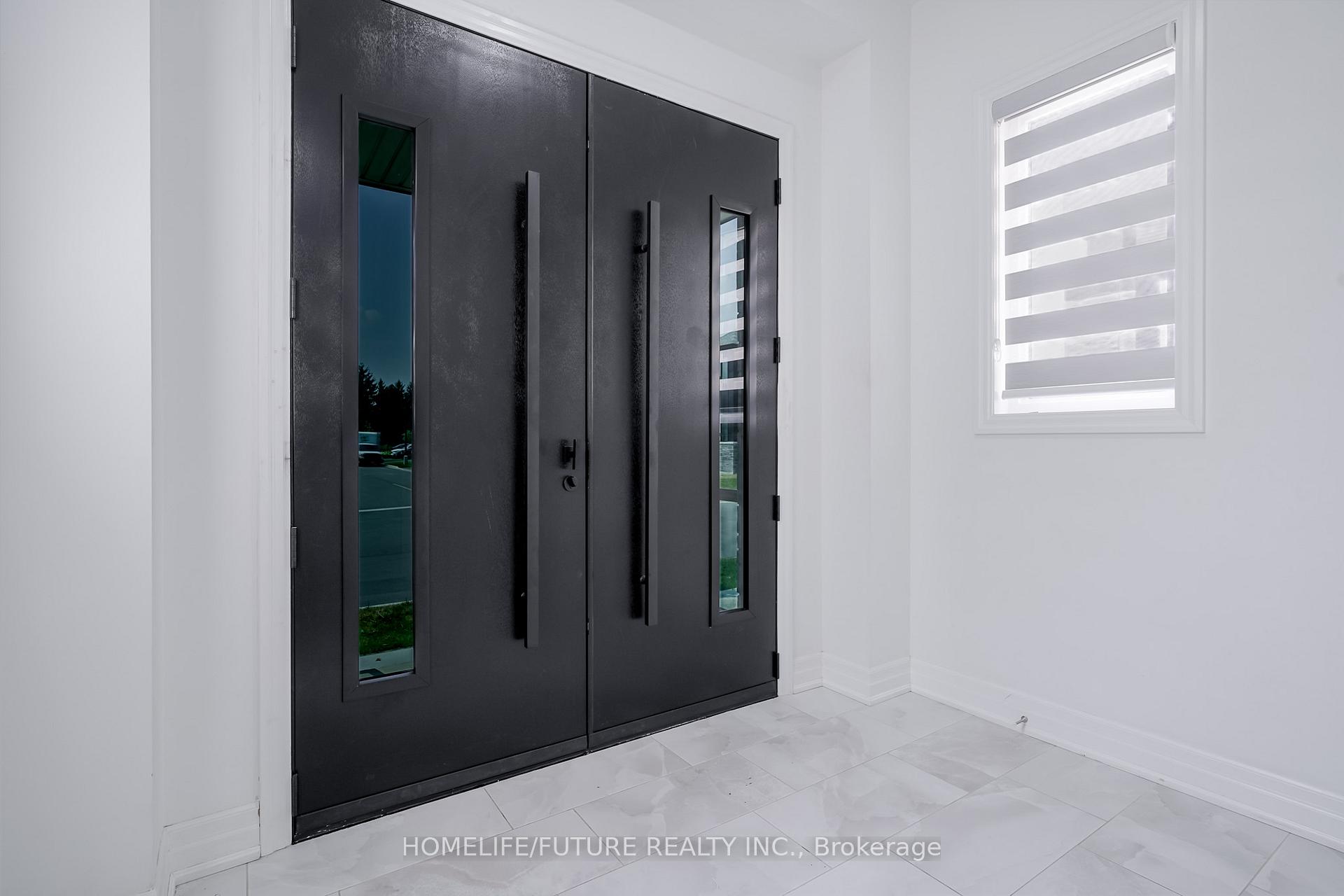 2809 Foxden Square, Pickering — photo 5 of 5