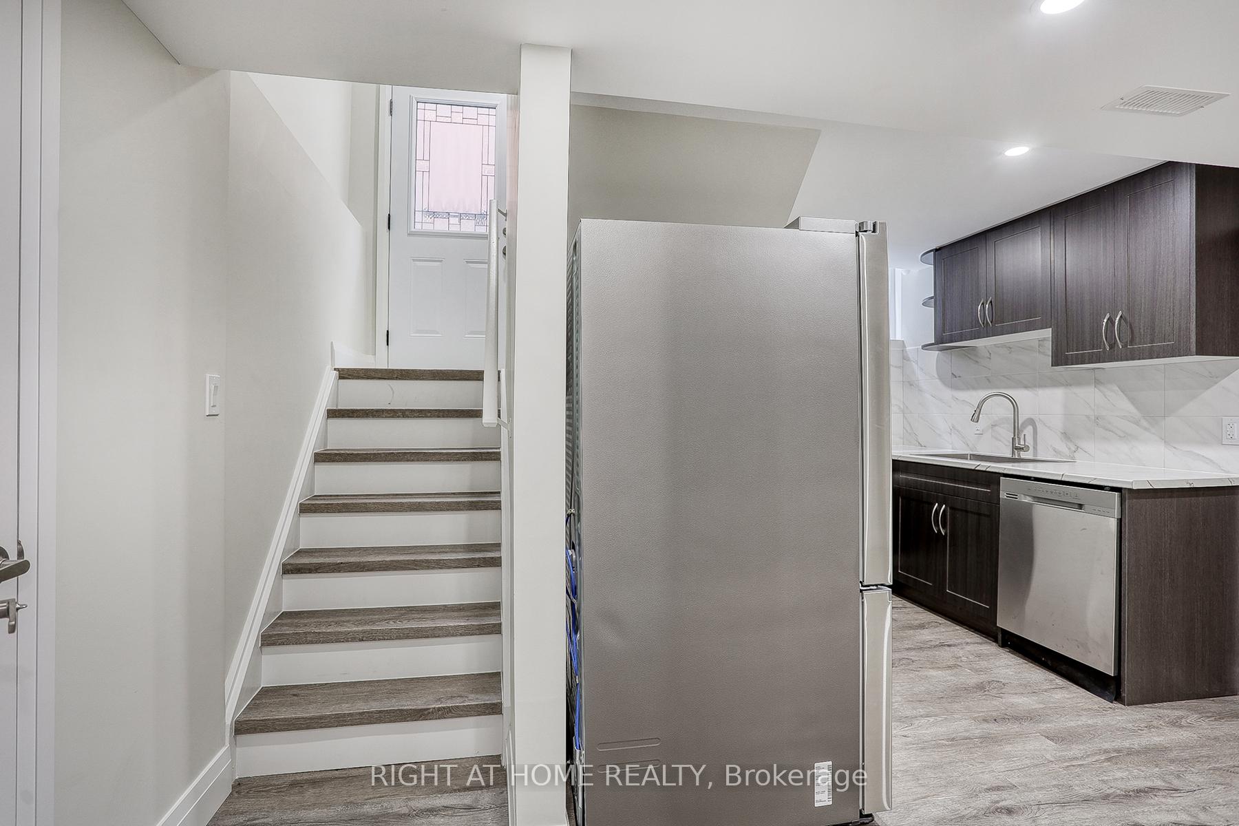 37 Brockman Crescent Basement, Ajax — photo 4 of 5