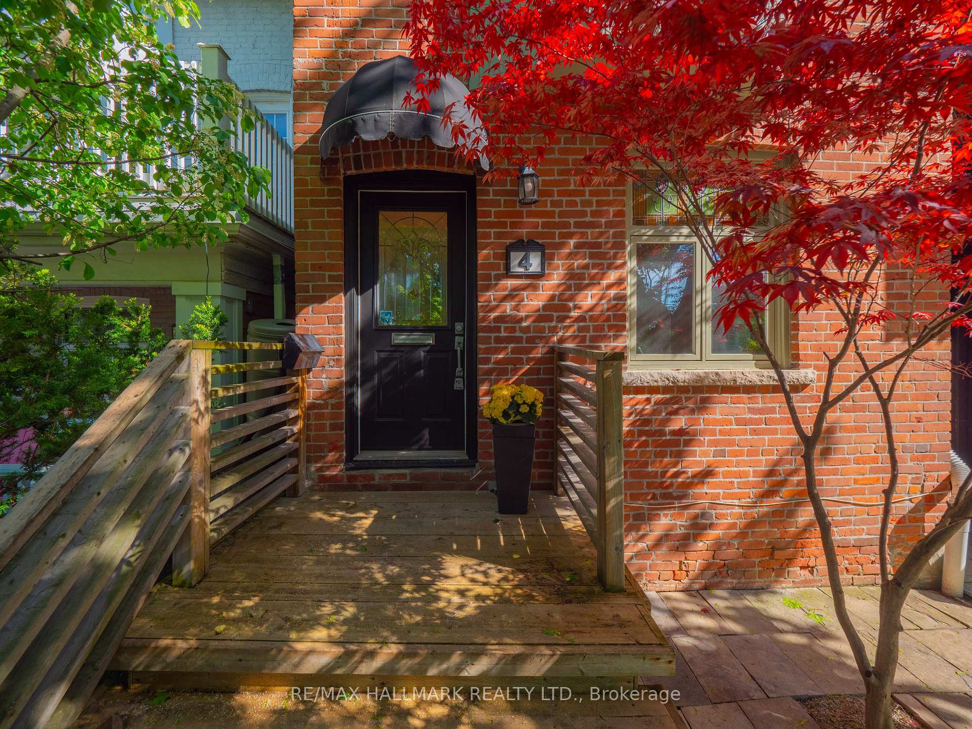 4 Albemarle Avenue, Toronto E01 — photo 3 of 5