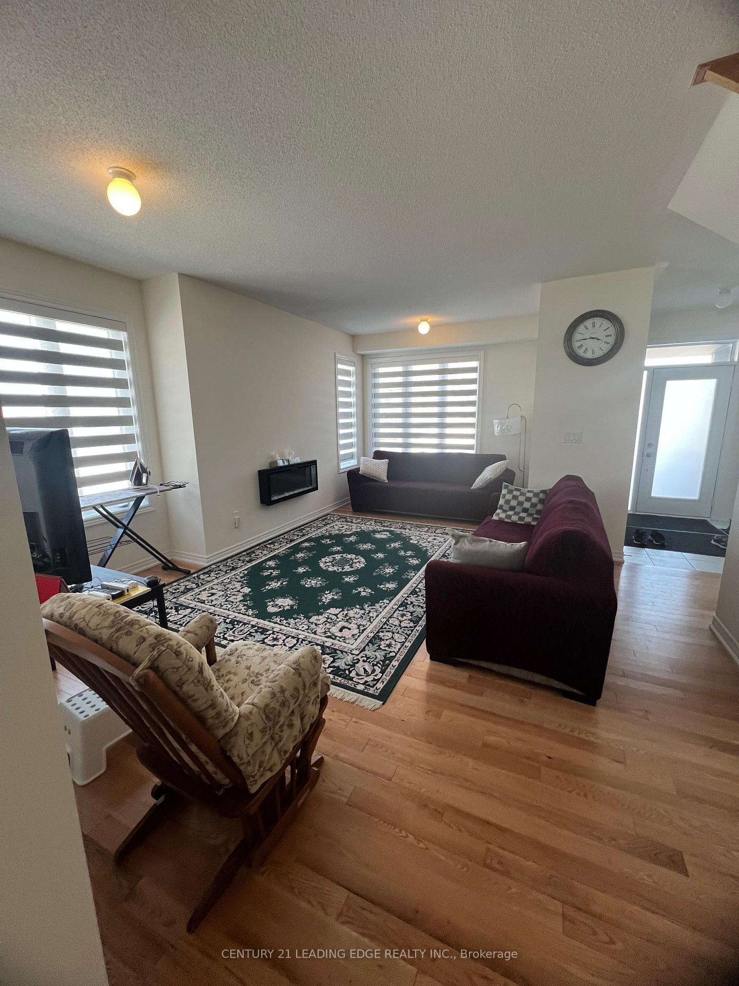 2694 Delphinium Trail, Pickering — photo 4 of 5