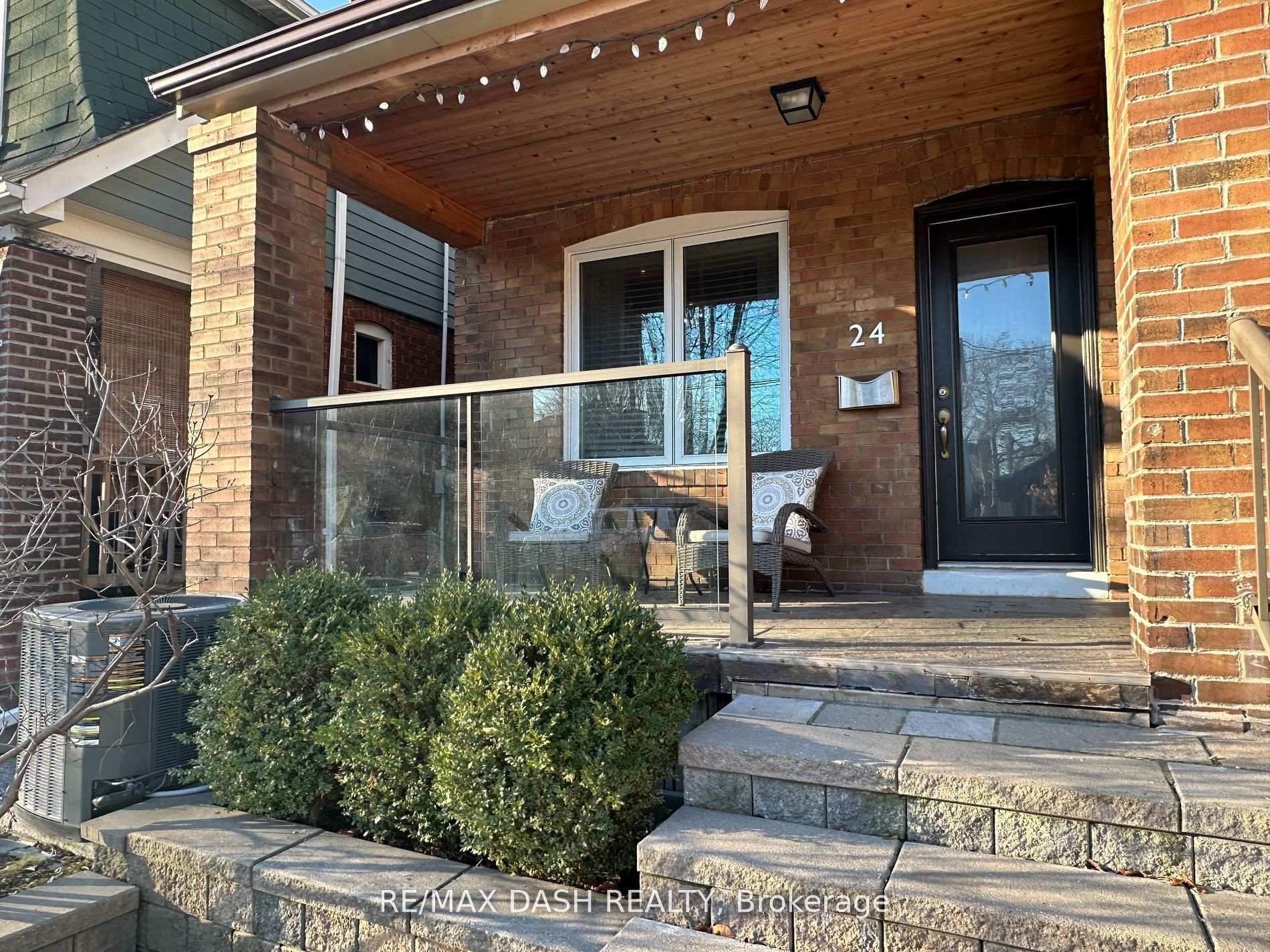 24 Berkshire Avenue, Toronto E01 — photo 2 of 5
