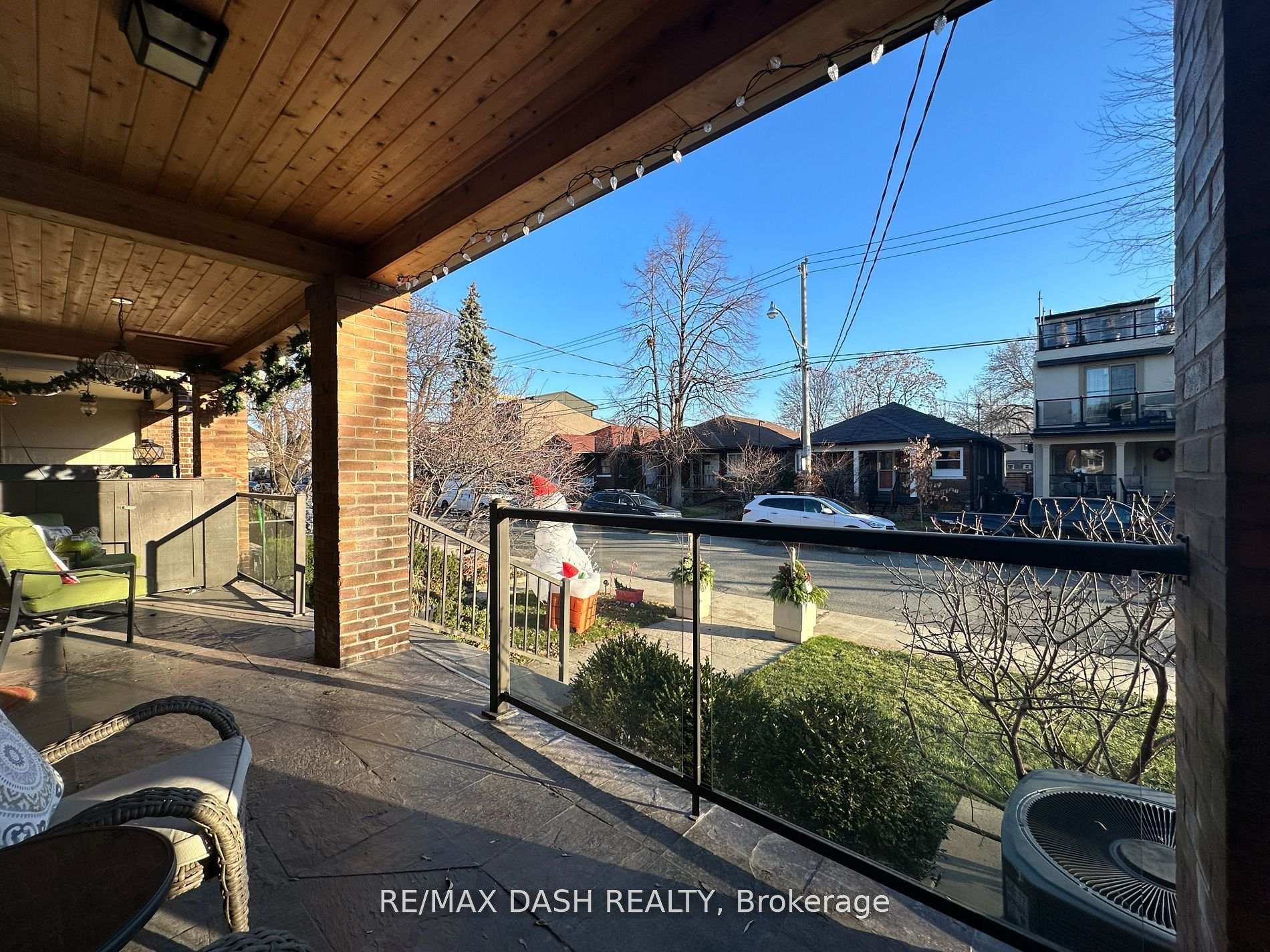24 Berkshire Avenue, Toronto E01 — photo 4 of 5