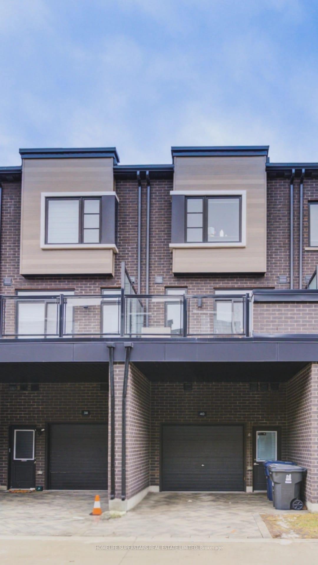 40 Akil Thomas Gardens, Toronto E09 — photo 3 of 5