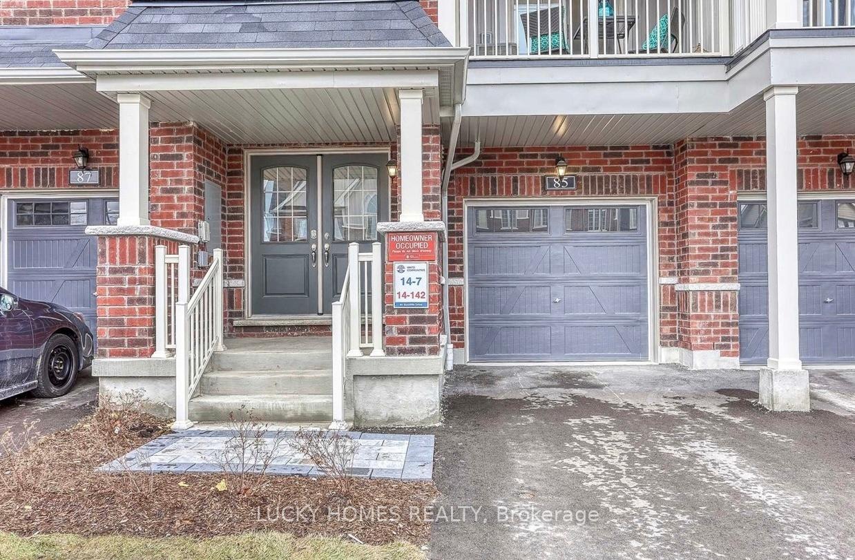 85 Sutcliffe Drive, Whitby — photo 2 of 5