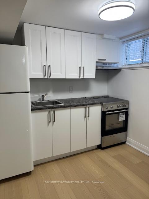 244 King Edward Avenue, Toronto E03 — photo 5 of 5