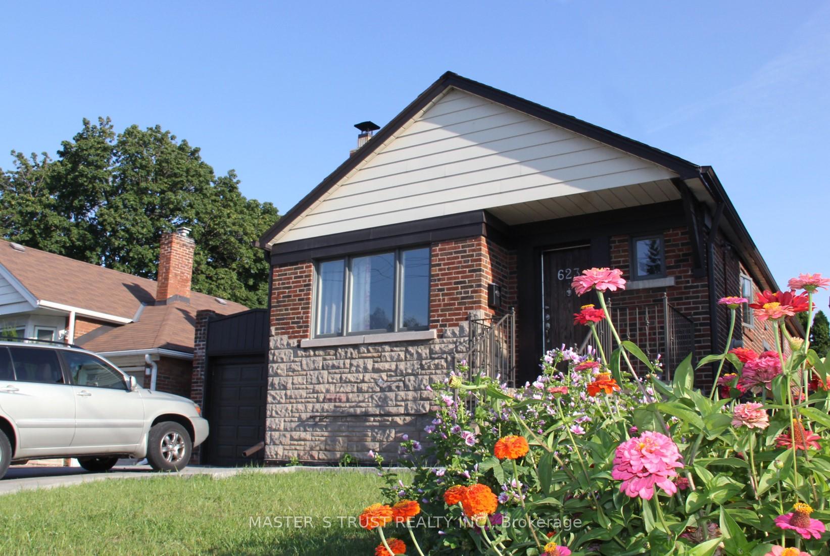 623 O' Connor Dr Drive, Toronto E03, ON M4C 3A5 — Toronto E03, Ontario