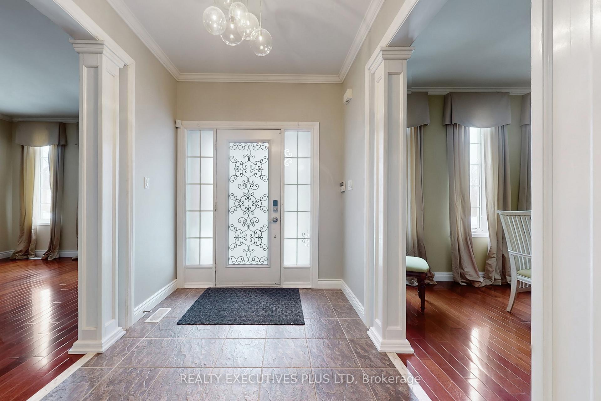 46 Williamson Drive W, Ajax — photo 5 of 5