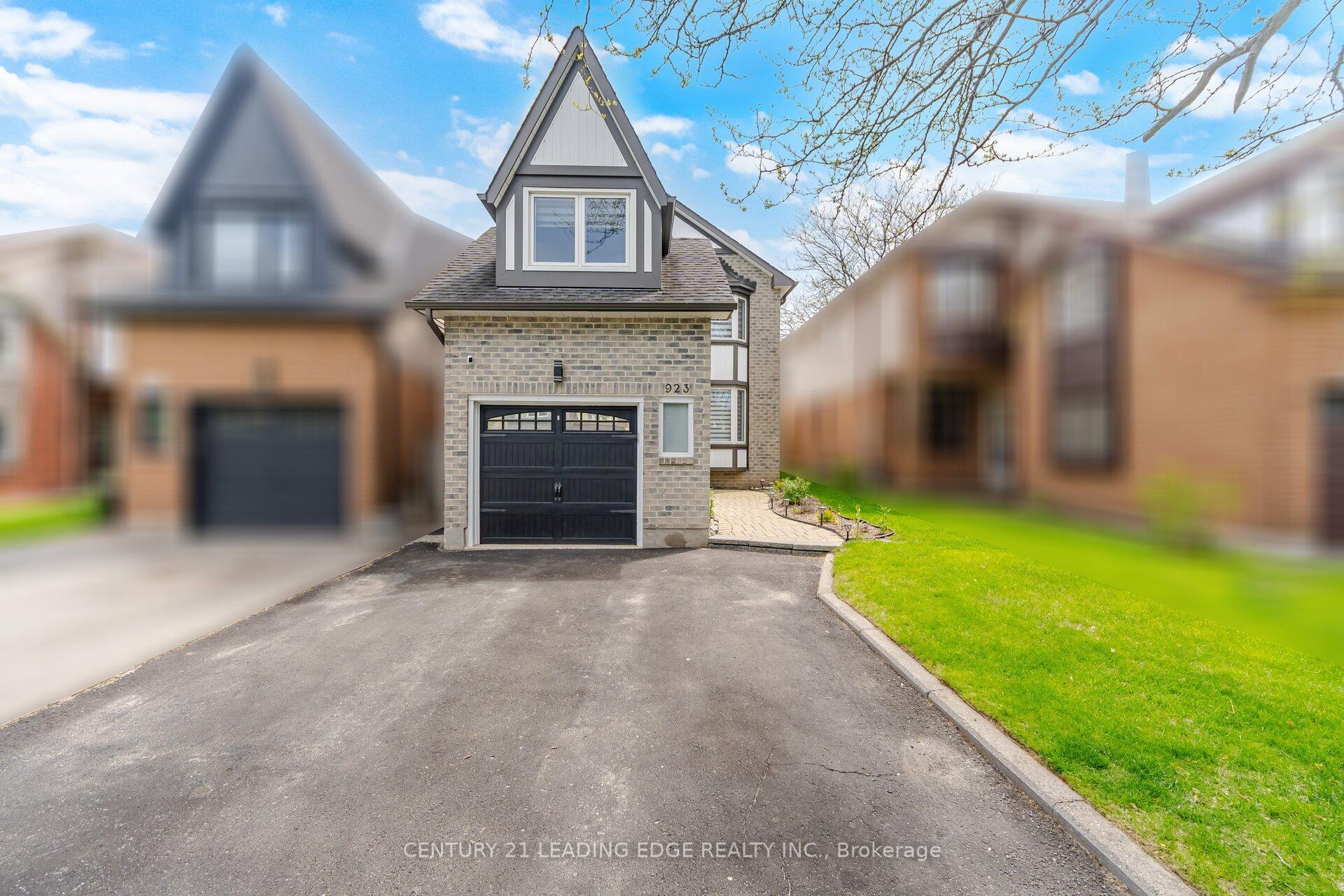 923 Redbird Crescent, Pickering, ON L1V 5K8 — Pickering, Ontario