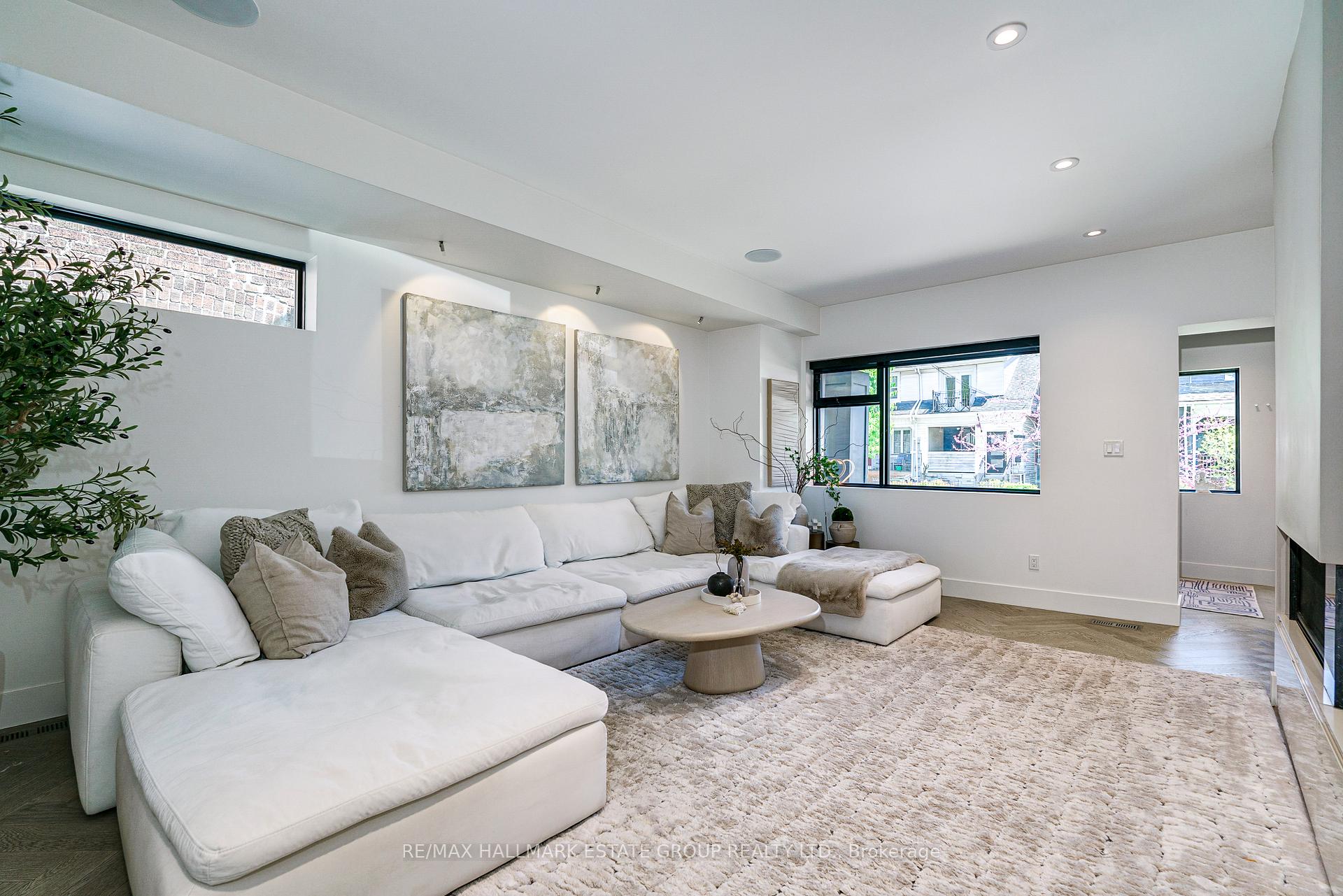 36 Kent Road, Toronto E01 — photo 3 of 5