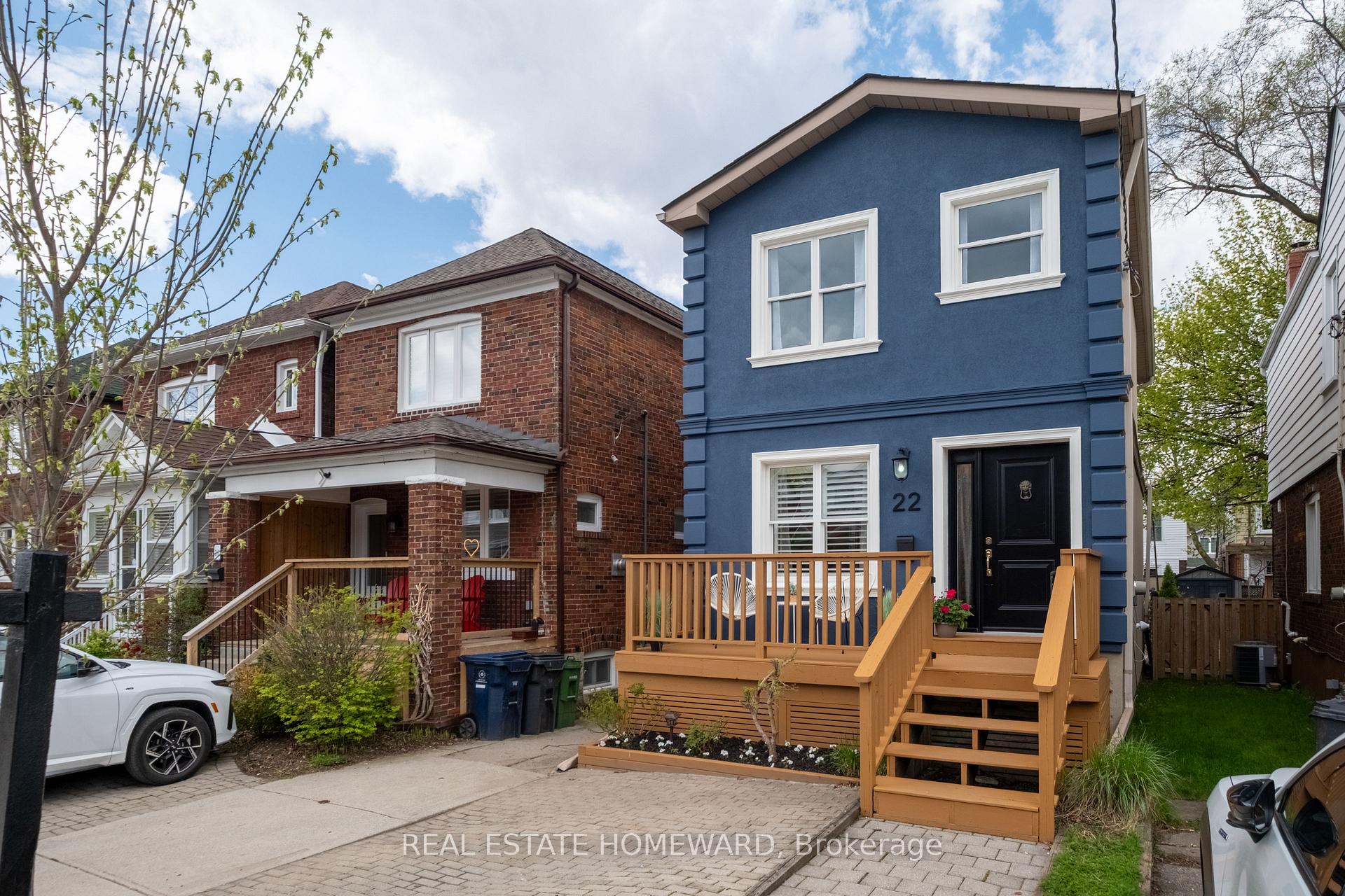 22 Kimbourne Avenue, Toronto E03 — photo 2 of 5
