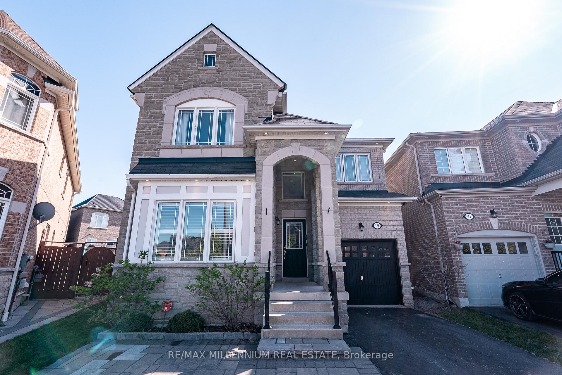 19 Bellotti Crescent, Ajax, ON L1Z 0M2 — Ajax, Ontario