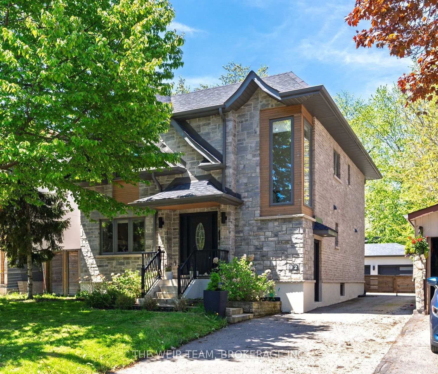 92 Gradwell Drive, Toronto E08, ON M1M 2N2 — Toronto E08, Ontario