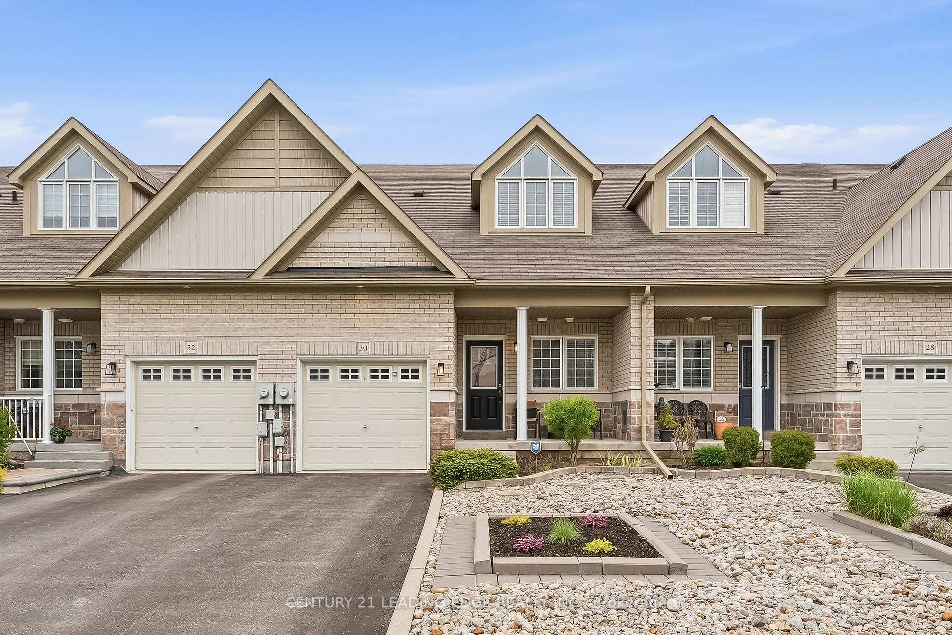 30 Page Place, Clarington, ON L1E 2E8 — Clarington, Ontario