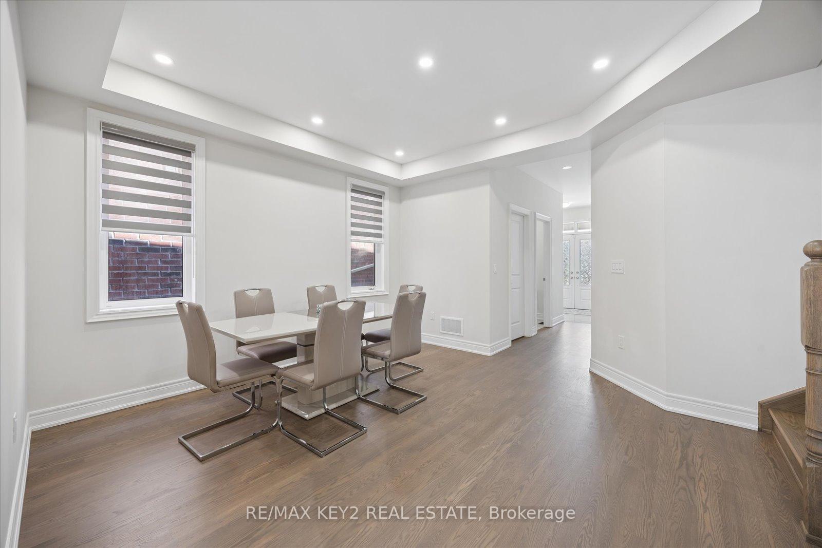 2484 Florentine Place, Pickering — photo 4 of 5