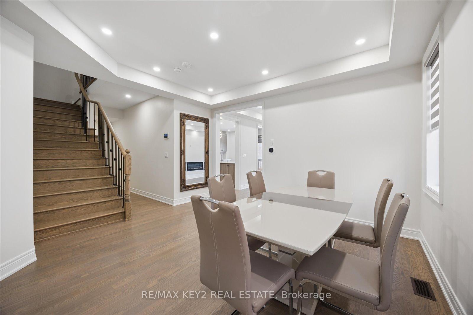2484 Florentine Place, Pickering — photo 5 of 5