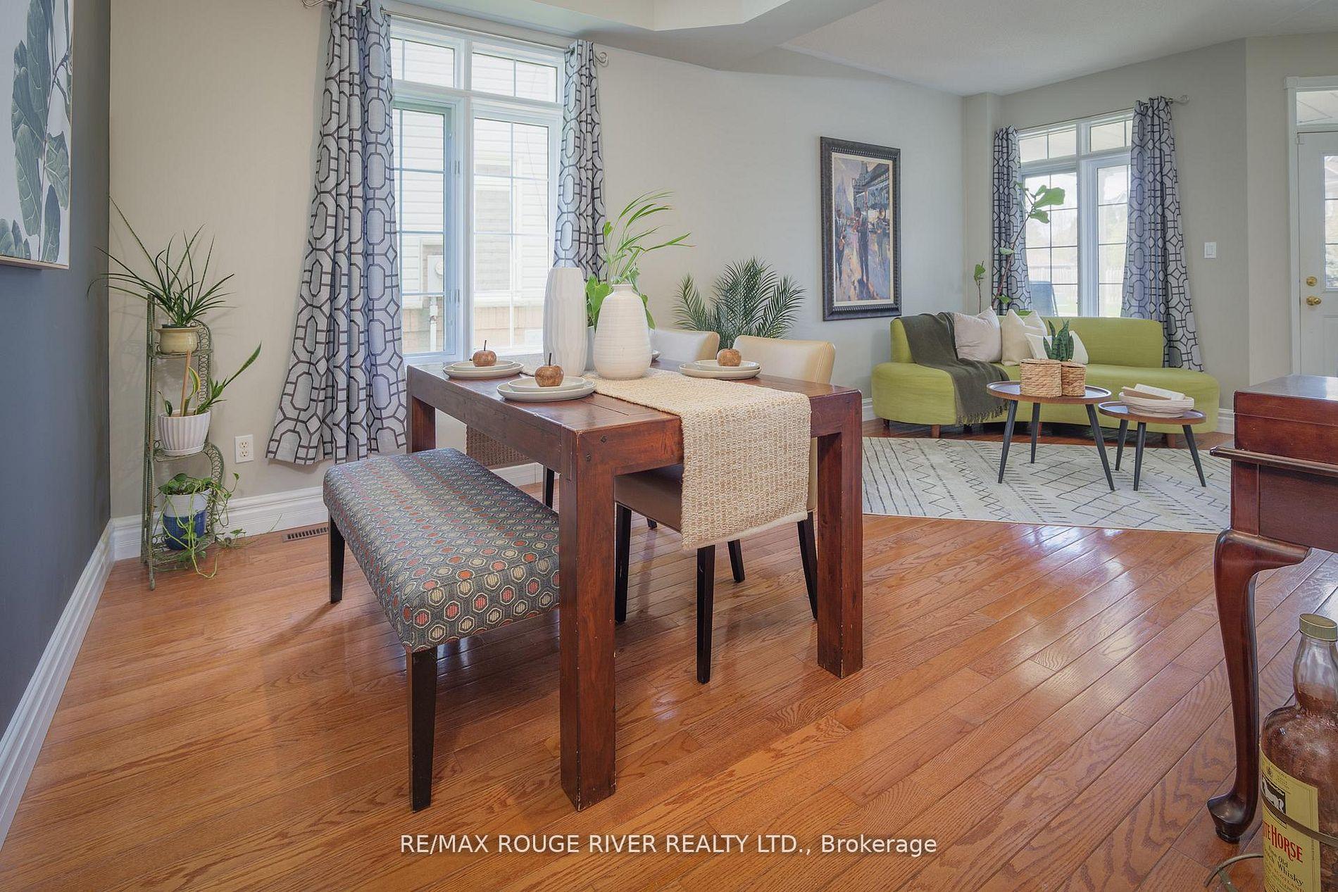 433 Woodsmere Crescent, Pickering — photo 4 of 5
