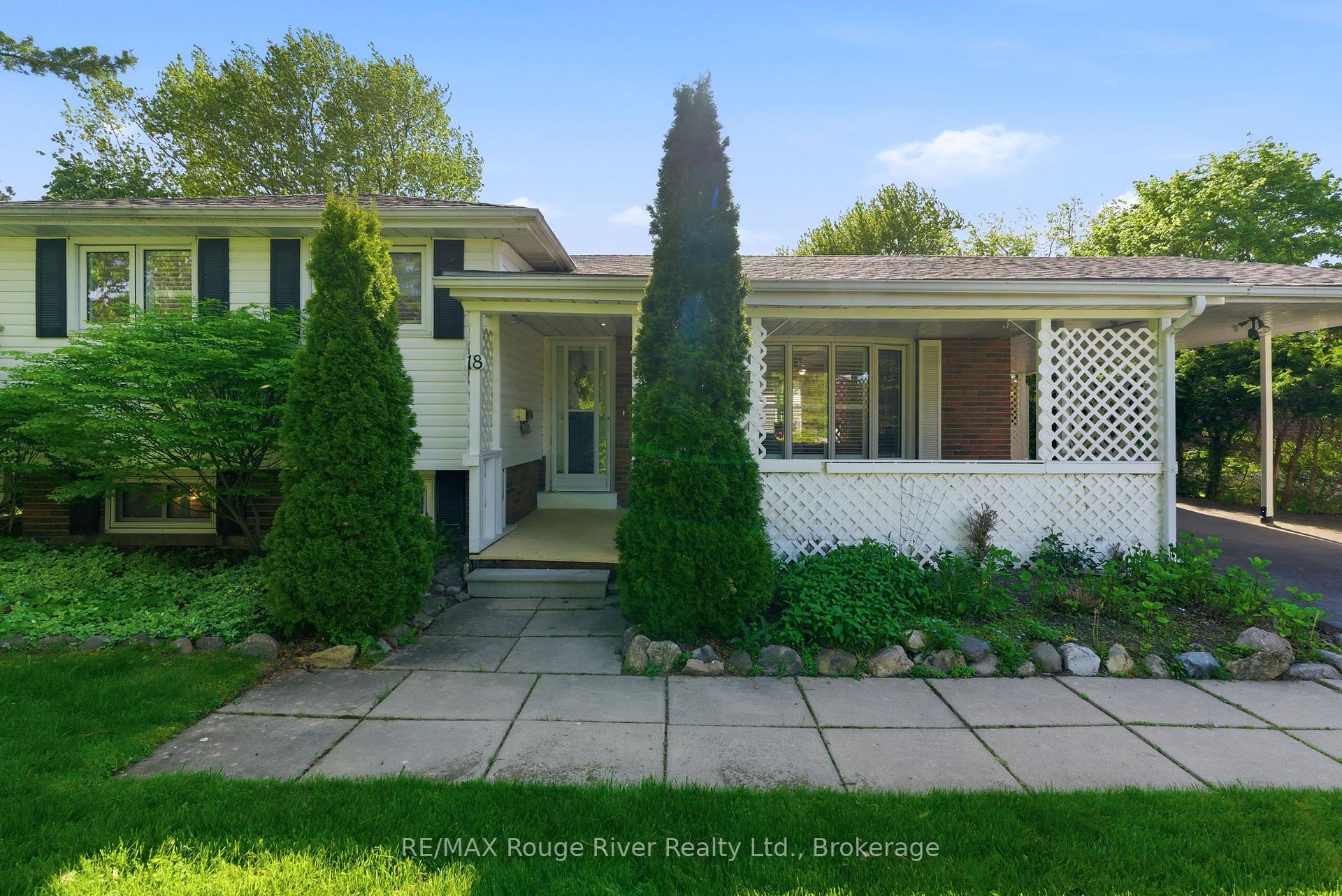 18 Strathy Road, Ajax — photo 2 of 5
