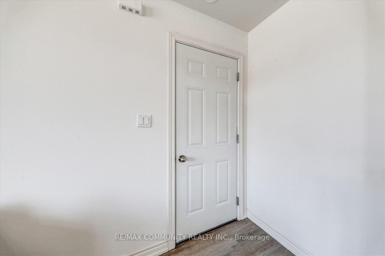 2718 William Jackson Drive, Pickering — photo 5 of 5