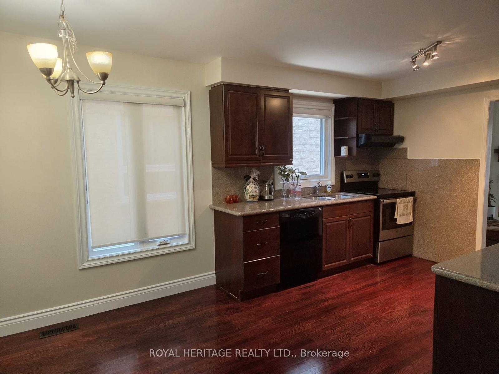 59 Hewitt Crescent, Ajax — photo 5 of 5