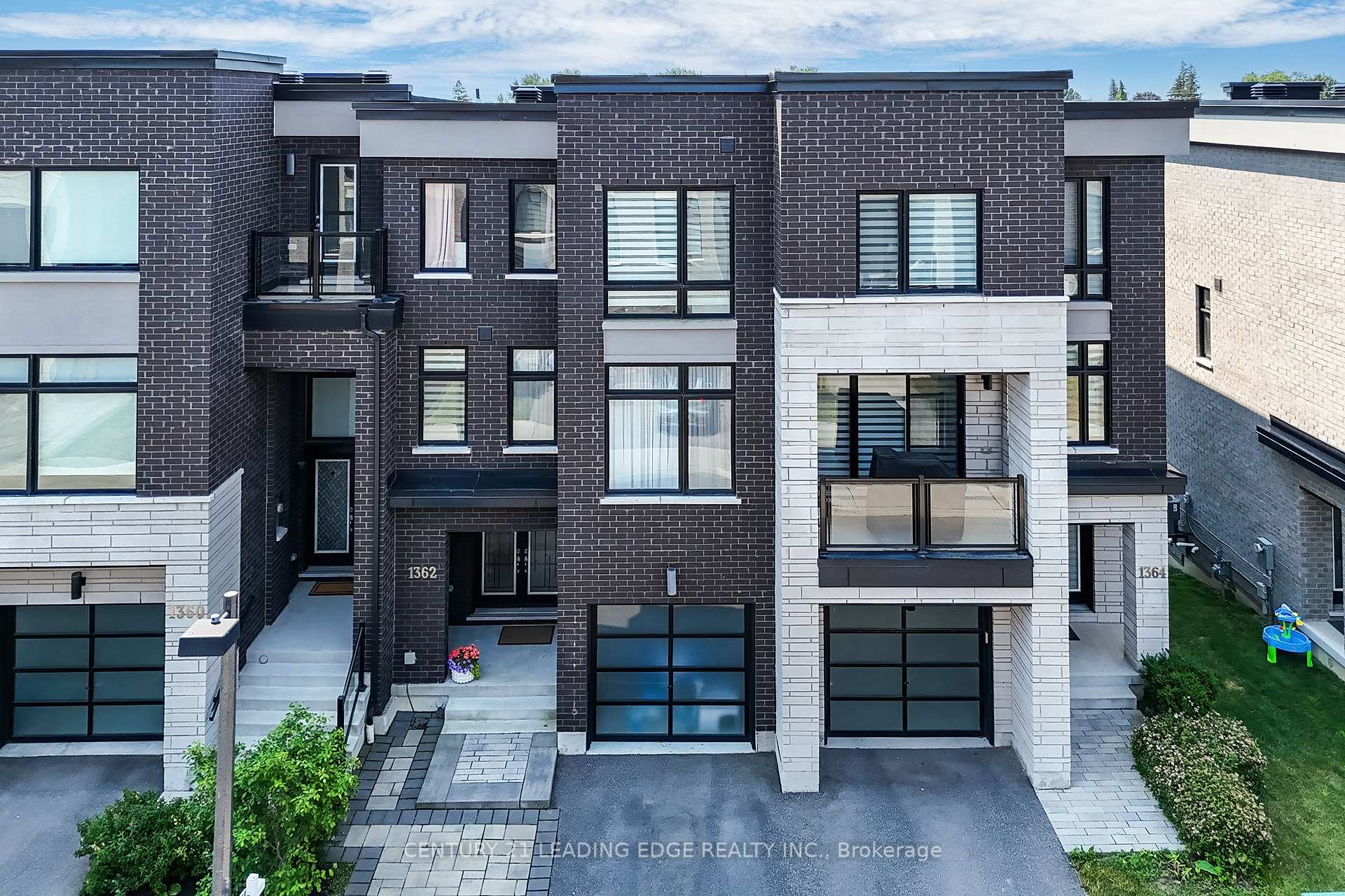1362 Gull Crossing N, Pickering, ON L1W 0B7 — Pickering, Ontario