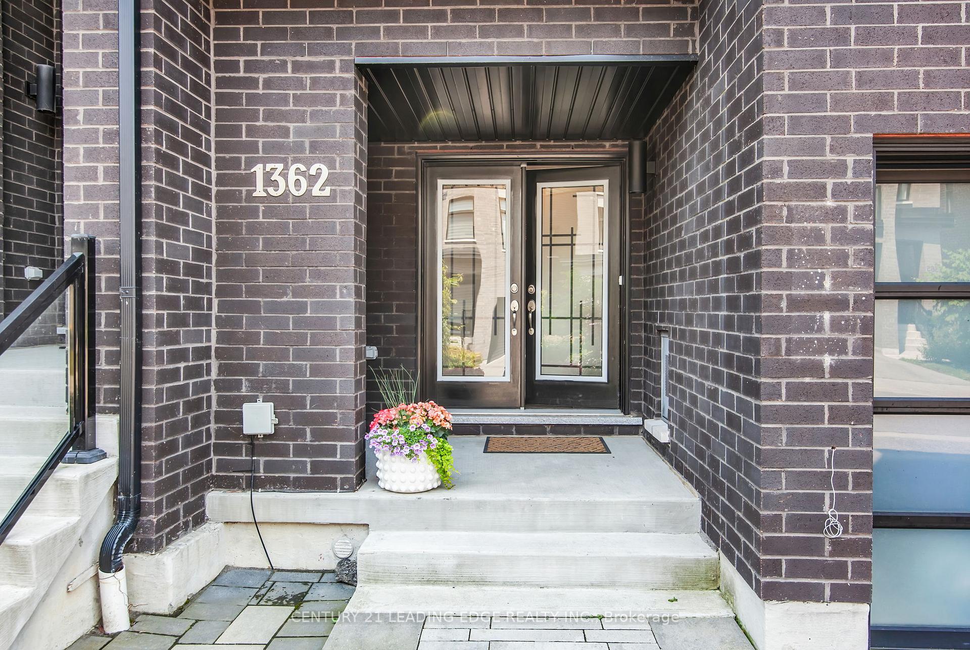 1362 Gull Crossing N, Pickering — photo 3 of 5