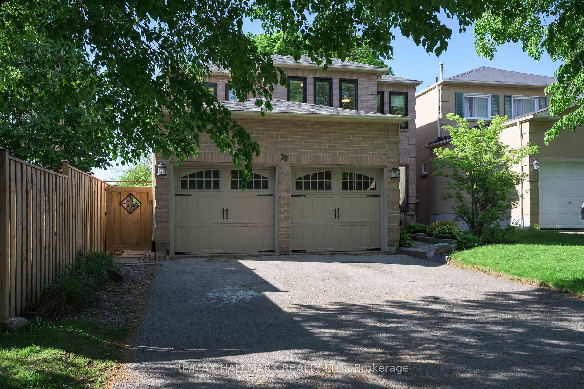 32 Locker Drive, Ajax — photo 2 of 5