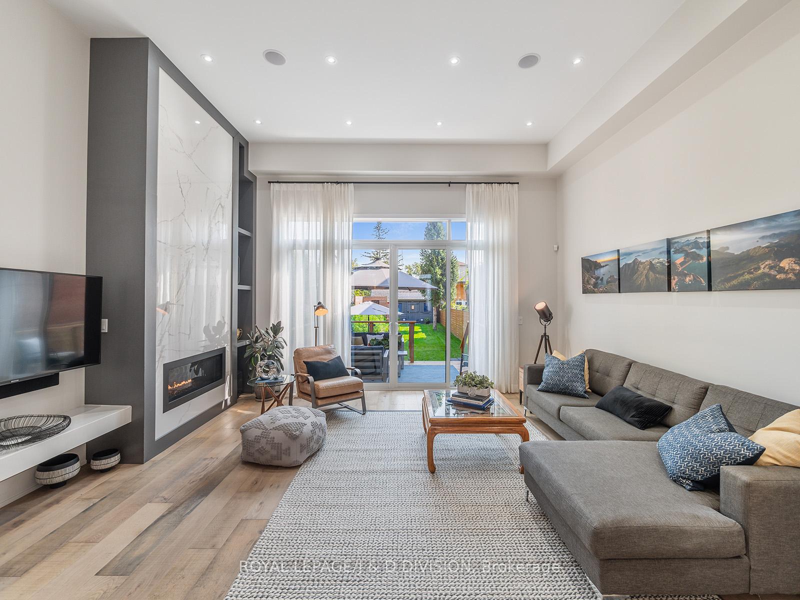 221 Virginia Avenue, Toronto E03, ON M4C 2T6 — Toronto E03, Ontario