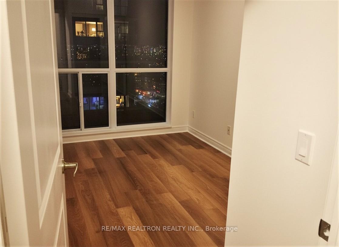 50 Town Centre Court 2710, Toronto E09 — photo 4 of 5
