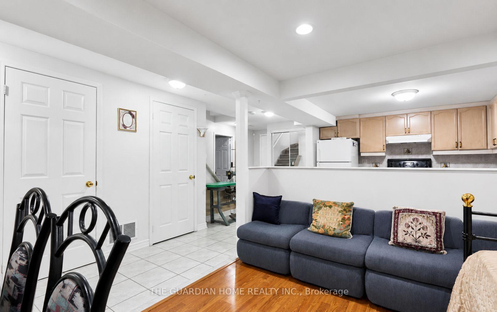 24 Harkins Drive, Ajax — photo 5 of 5