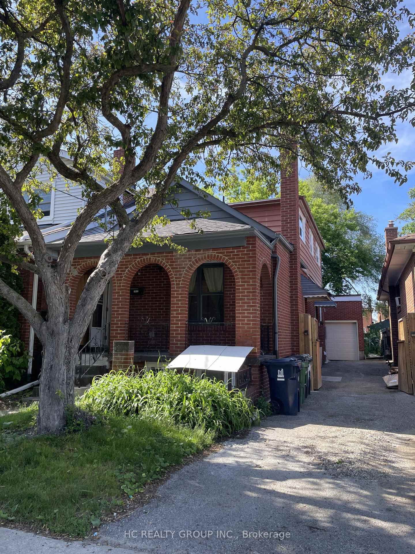 48 Torrens Avenue Upper, Toronto E03, ON M4K 2H8 — Toronto E03, Ontario