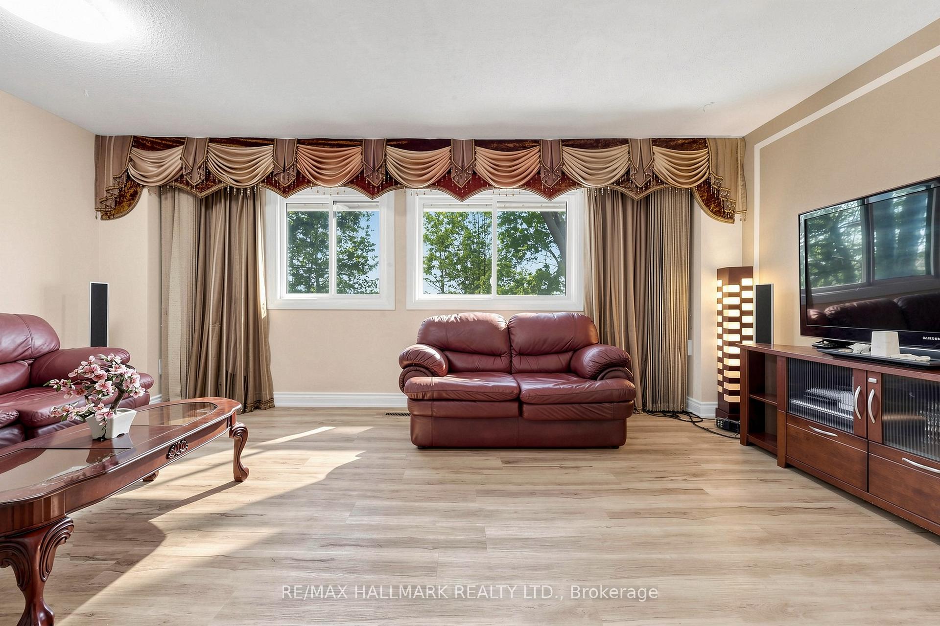 371 Orton Park Road 50, Toronto E09 — photo 3 of 5