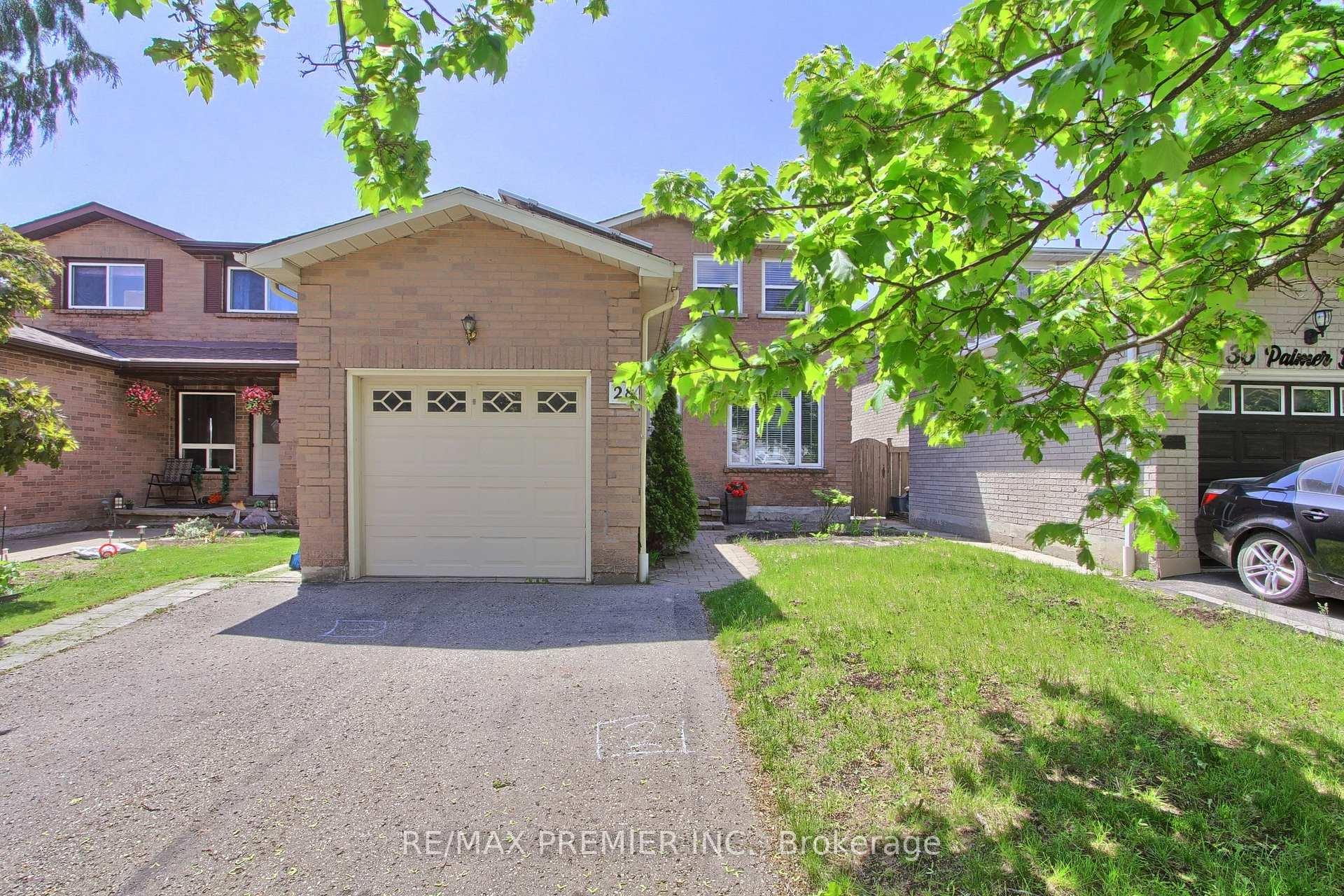 28 Palmer Drive, Ajax, ON L1S 5W8 — Ajax, Ontario