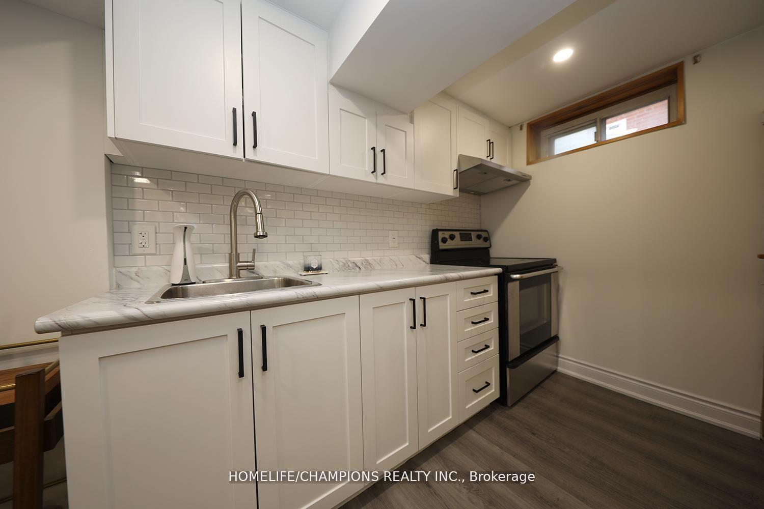 50 Fraserton Crescent, Toronto E09 — photo 2 of 5