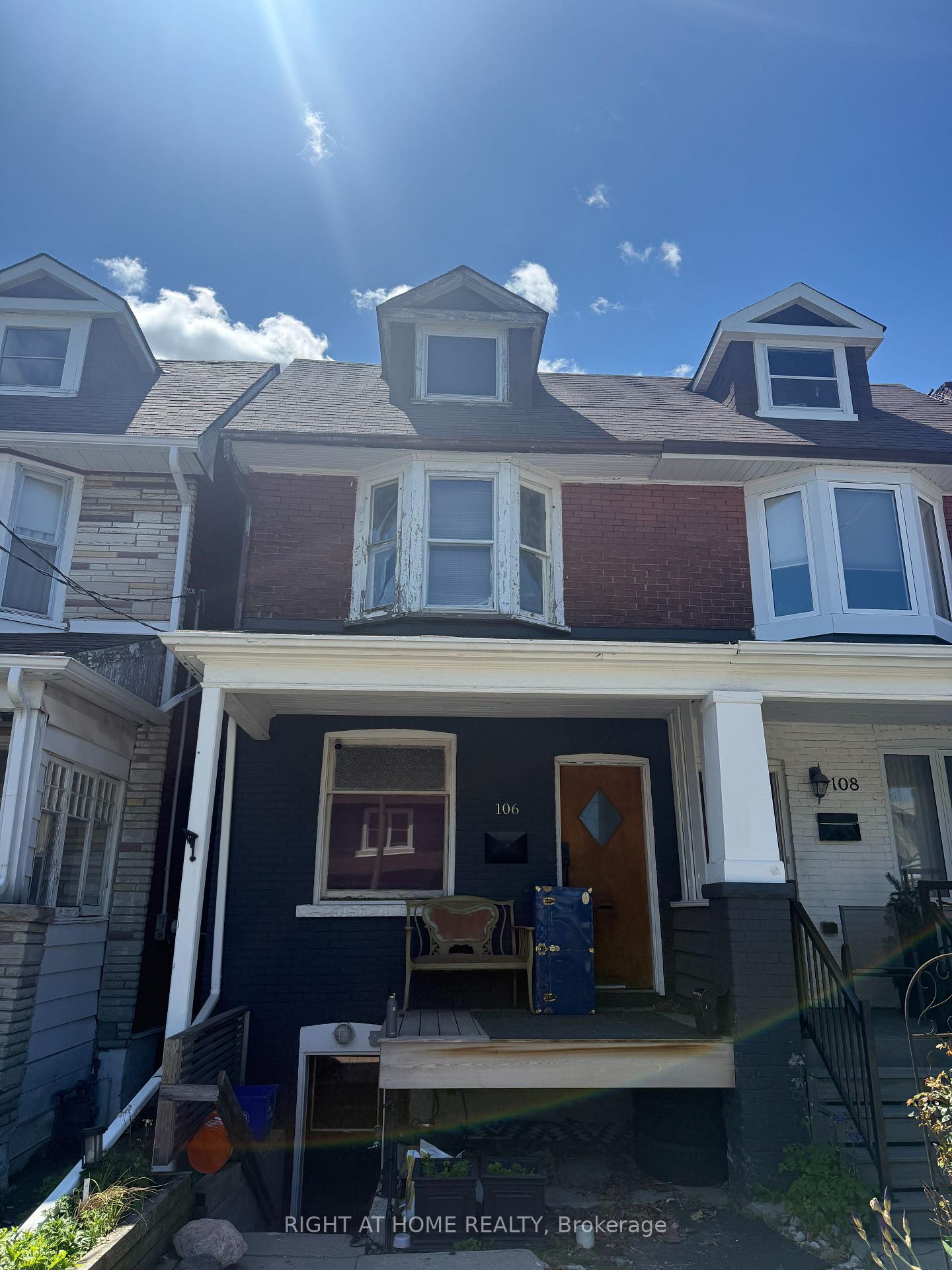 106 Donlands Avenue, Toronto E03, ON M4J 3P1 — Toronto E03, Ontario