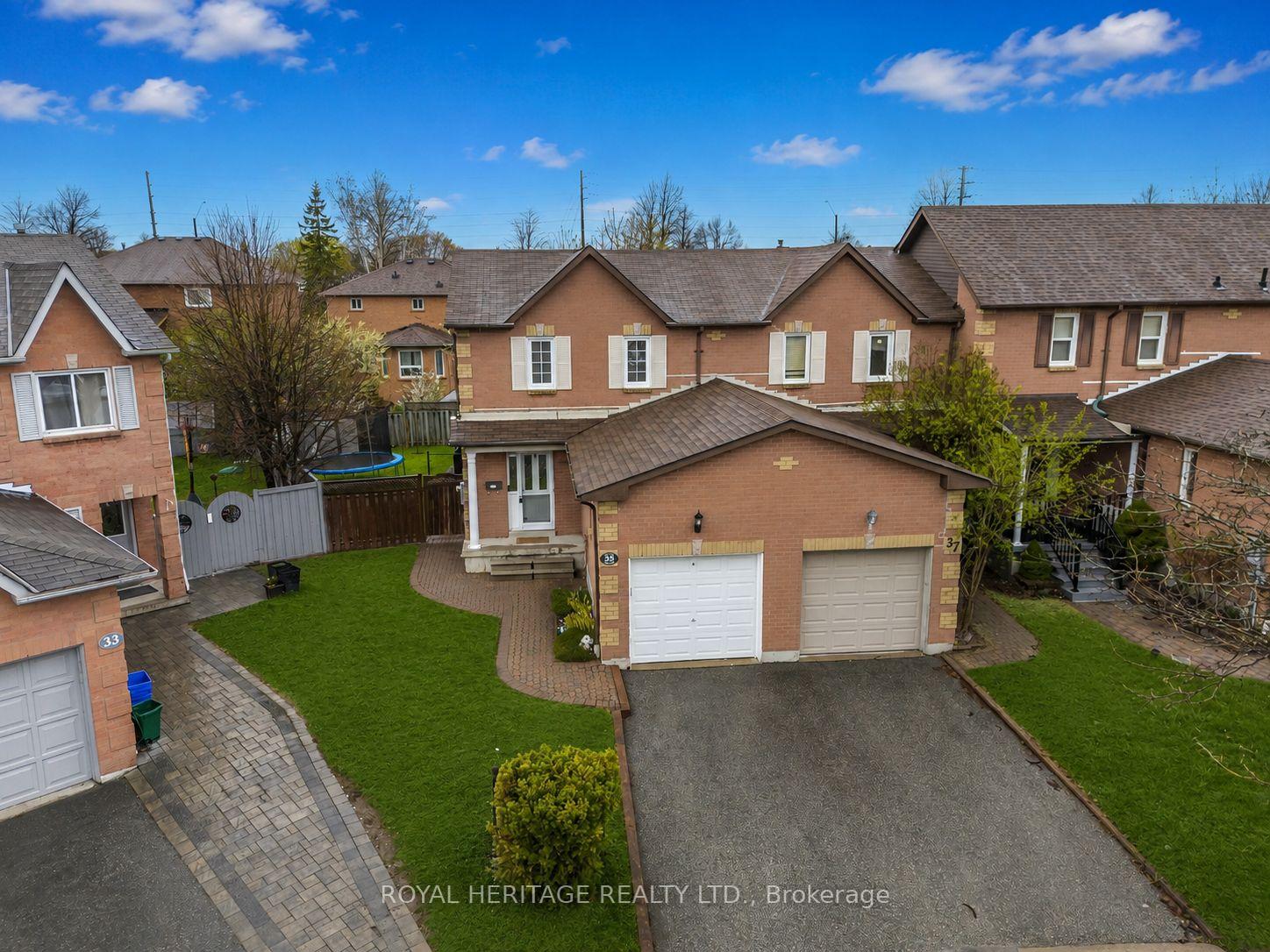 35 Hughes Crescent, Ajax, ON L1T 3P9 — Ajax, Ontario