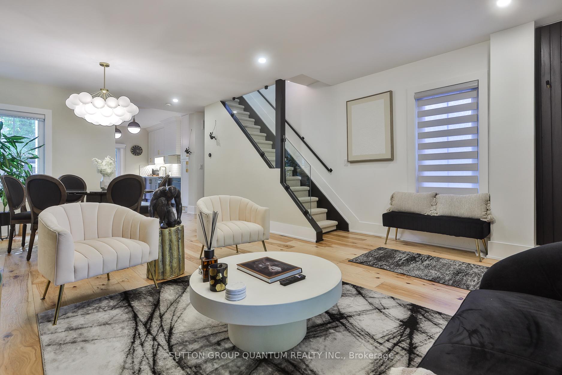268 Ashdale Avenue, Toronto E01 — photo 2 of 5