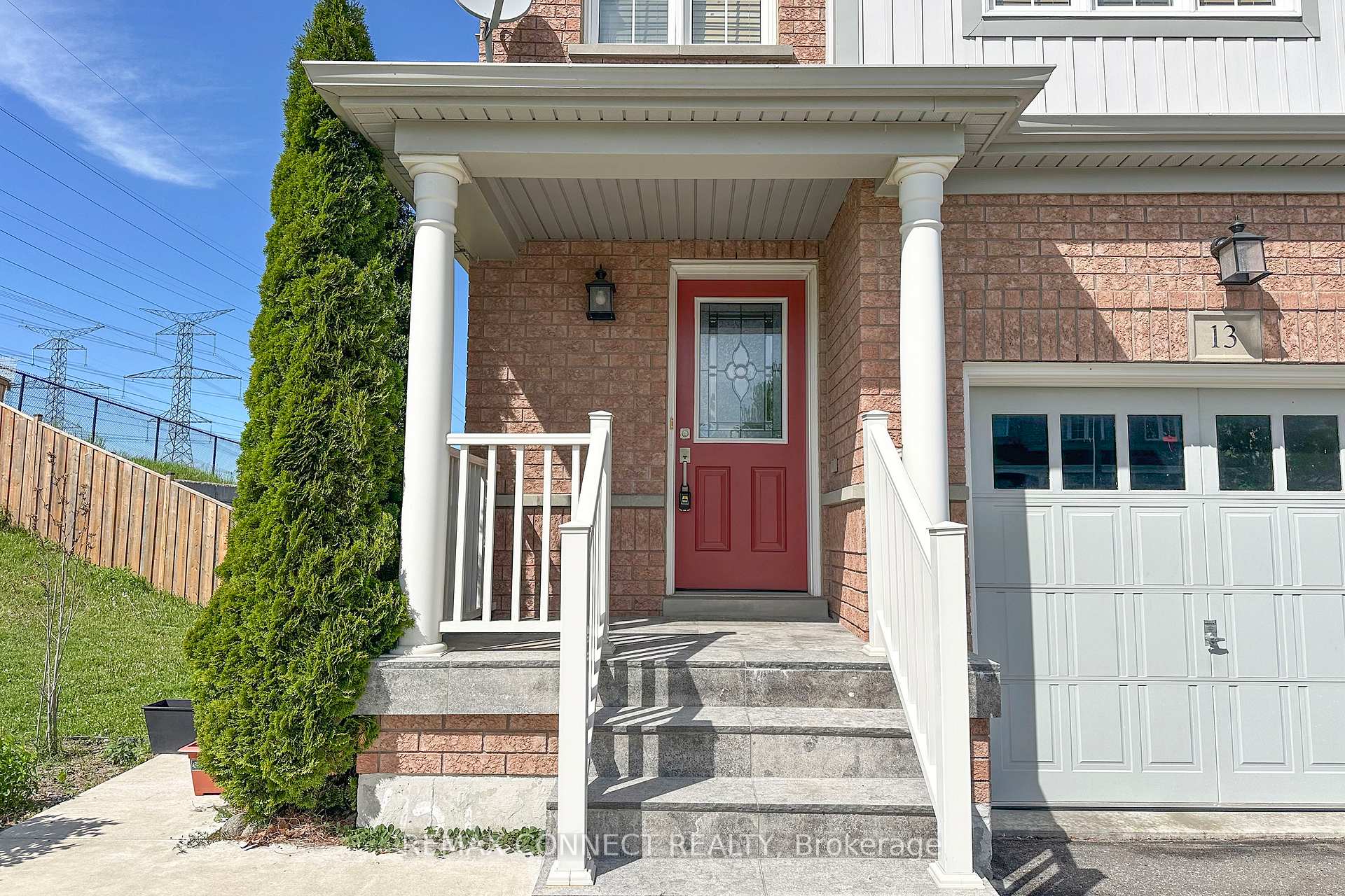 13 Netherway Crescent, Ajax — photo 3 of 5